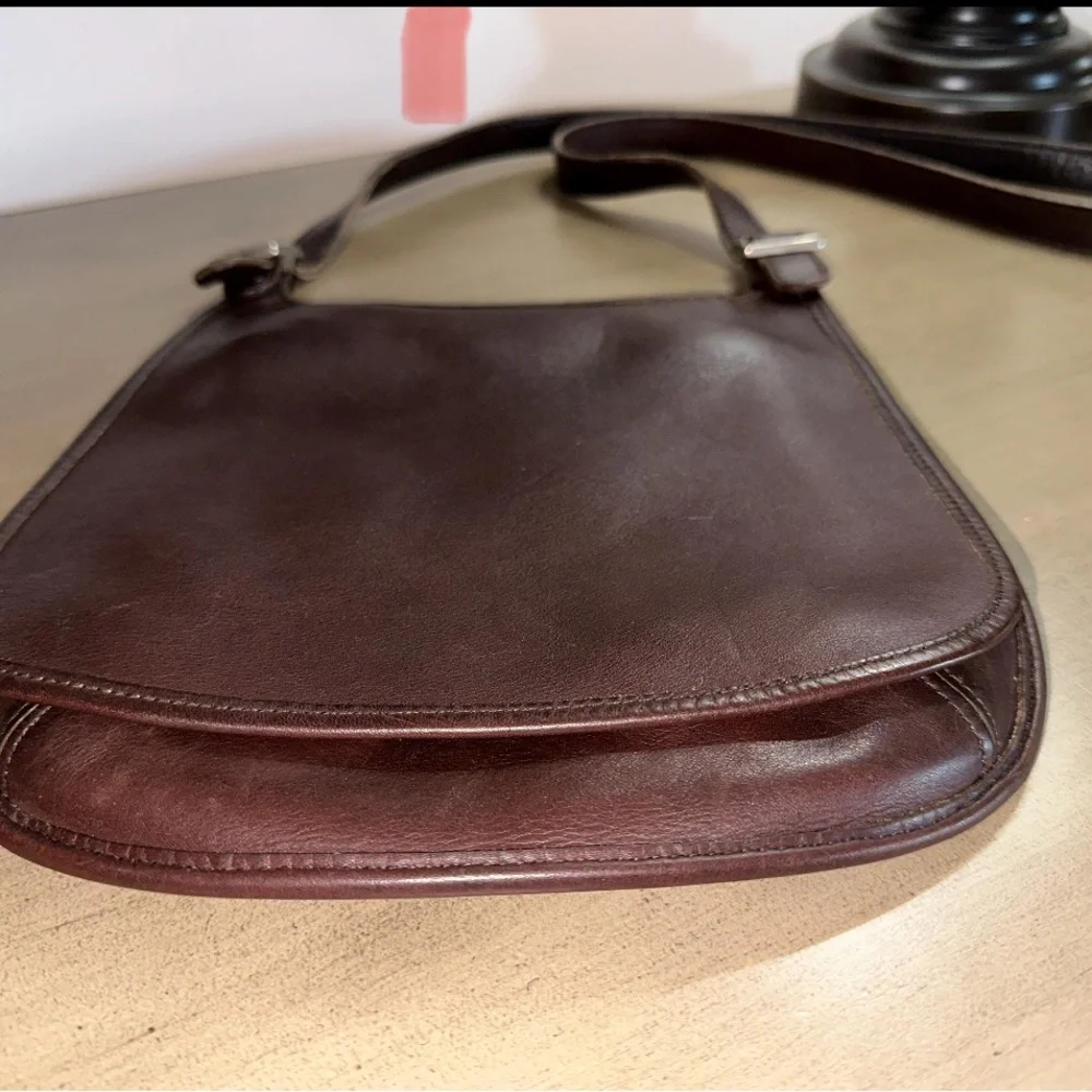 Coach vintage legacy